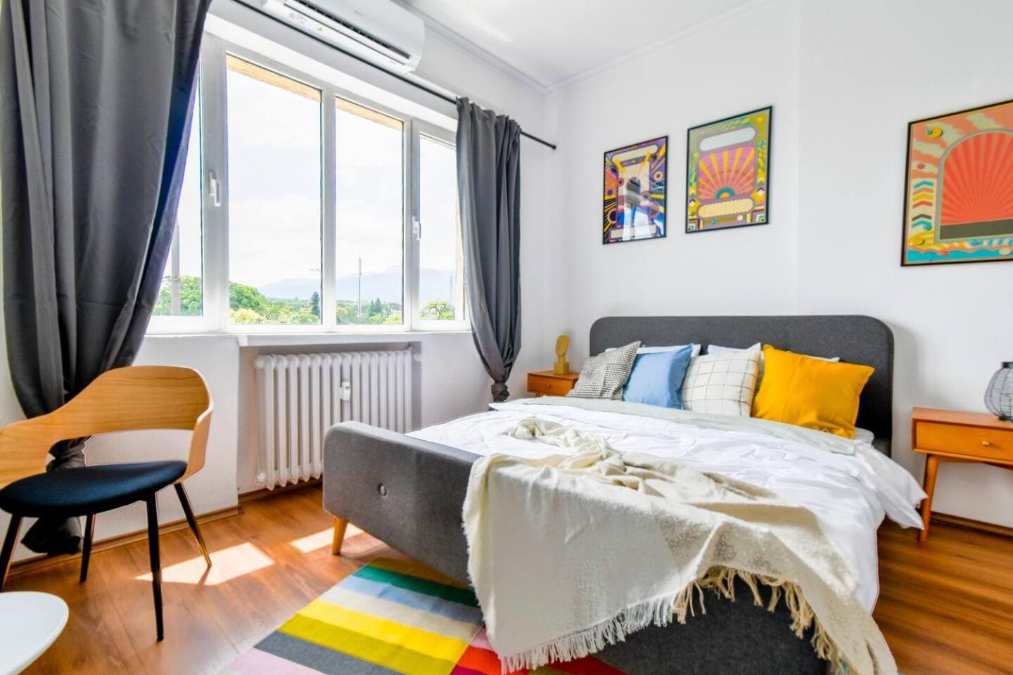 Super Fresh! 3Bdr Apartment In Sofia Center'S Artistic Area Exterior photo